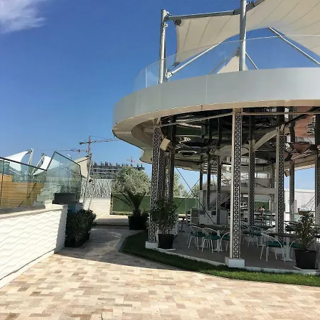 Magic Holiday Apartment Mamaia